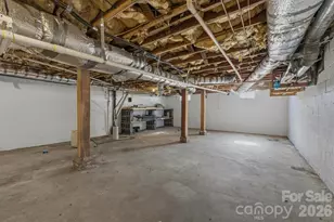 402 Pennton Ave SW, Lenoir, NC 28645 - Photo 29