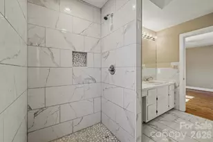 402 Pennton Ave SW, Lenoir, NC 28645 - Photo 21