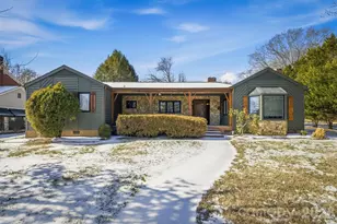 402 Pennton Ave SW, Lenoir, NC 28645 - Photo 3