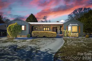 402 Pennton Ave SW, Lenoir, NC 28645 - Photo 1