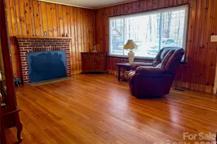 3988 Greenwood Dr, Lenoir, NC 28645 - Photo 7