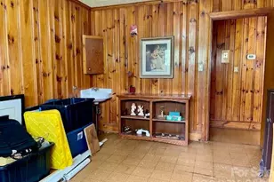 3988 Greenwood Dr, Lenoir, NC 28645 - Photo 21