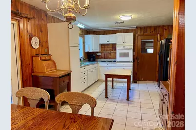 3988 Greenwood Drive, Lenoir, NC 28645 - Photo 11