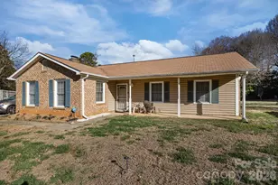 9113 Darius Ct, Charlotte, NC 28227 - Photo 3