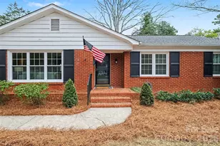 5011 Wedgewood Dr, Charlotte, NC 28210 - Photo 3