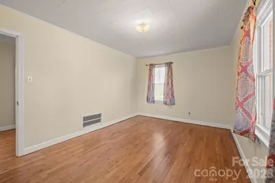 6264 US 221 Highway S, Marion, NC 28752 - Photo 33