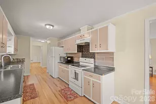 6264 US 221 Hwy S, Marion, NC 28752 - Photo 19