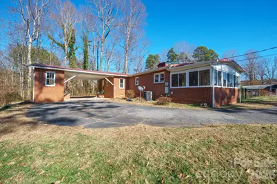 6264 US 221 Highway S, Marion, NC 28752 - Photo 3