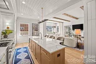 1320 Biltmore Dr, Charlotte, NC 28207 - Photo 13