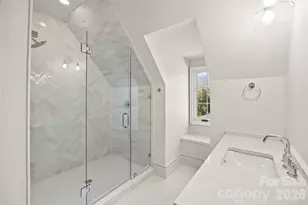 1320 Biltmore Dr, Charlotte, NC 28207 - Photo 43