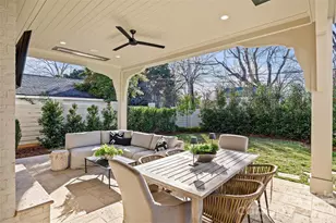 1320 Biltmore Dr, Charlotte, NC 28207 - Photo 45