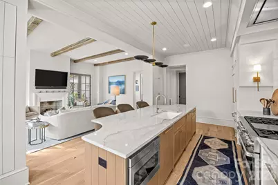 1320 Biltmore Drive, Charlotte, NC 28207 - Photo 11