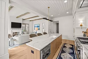 1320 Biltmore Dr, Charlotte, NC 28207 - Photo 11