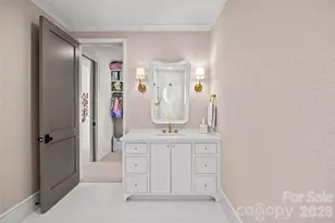 1320 Biltmore Dr, Charlotte, NC 28207 - Photo 37