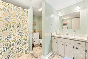 2526 Country Club Dr, Lancaster, SC 29720 - Photo 15