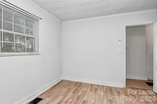 1728 Lombardy Cir, Charlotte, NC 28203 - Photo 13