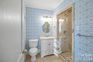 2521 Hampton Ave, Charlotte, NC 28207 - Photo 41