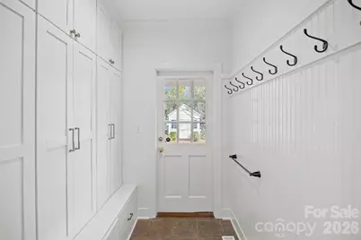 2521 Hampton Avenue, Charlotte, NC 28207 - Photo 27