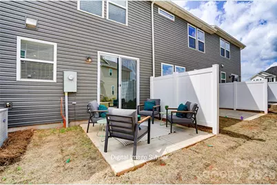 6010 Mallow Crossing Lane, Charlotte, NC 28213 - Photo 23