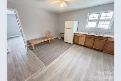 107 Drake Street, Gastonia, NC 28052 - Photo 9