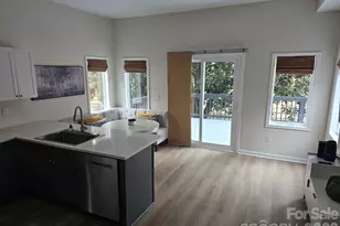 10054 Four Mile Crk Rd, Charlotte, NC 28277 - Photo 29