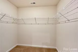 7210 Cuddington Dr, Charlotte, NC 28215 - Photo 11