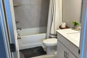 6021 Caprera Wy, Charlotte, NC 28269 - Photo 11