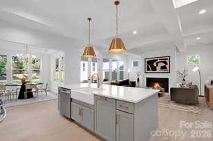 1810 Ferguson Ct, Charlotte, NC 28205 - Photo 11