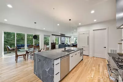 7223 Terrace Drive, Charlotte, NC 28211 - Photo 13