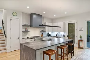 7223 Terrace Dr, Charlotte, NC 28211 - Photo 9