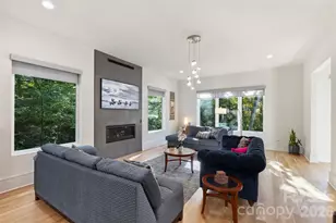 7223 Terrace Dr, Charlotte, NC 28211 - Photo 7