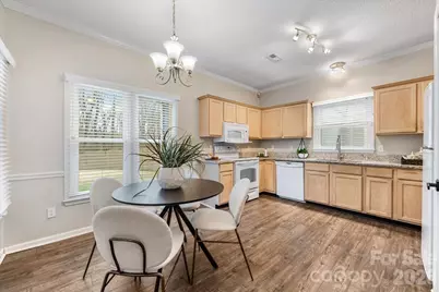 7800 Trotter Road, Charlotte, NC 28216 - Photo 15