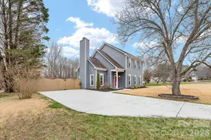 7800 Trotter Rd, Charlotte, NC 28216 - Photo 3