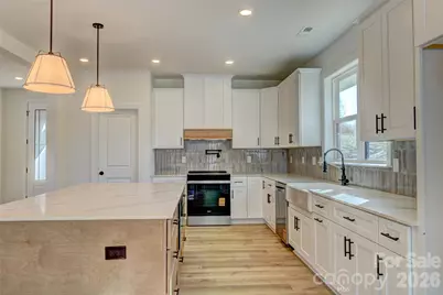 1021 Harrogate Drive, Bessemer City, NC 28016 - Photo 13