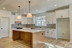 1021 Harrogate Dr, Bessemer City, NC 28016 - Photo 11