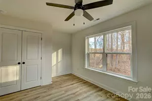 1041 Harrogate Dr, Bessemer City, NC 28016 - Photo 23