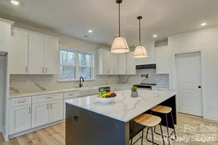 1041 Harrogate Dr, Bessemer City, NC 28016 - Photo 15