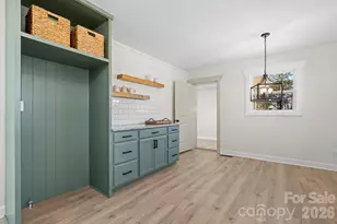 106 Royal Wood Dr, Lenoir, NC 28645 - Photo 11