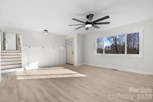 106 Royal Wood Dr, Lenoir, NC 28645 - Photo 7