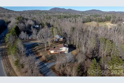 106 Royalwood Drive, Lenoir, NC 28645 - Photo 27