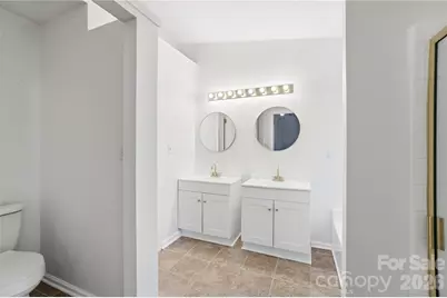 8805 Red Tail Court, Charlotte, NC 28269 - Photo 17