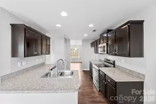 5305 Park Brook Dr, Charlotte, NC 28269 - Photo 11