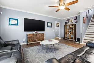 1103 Clover Ln, Matthews, NC 28104 - Photo 7