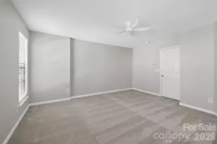 12811 Bullock Greenway Blvd, Charlotte, NC 28277 - Photo 15