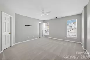 12811 Bullock Greenway Blvd, Charlotte, NC 28277 - Photo 13