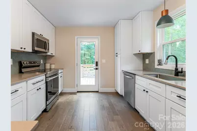 239 Bonnies Meadow Place, Asheville, NC 28806 - Photo 13