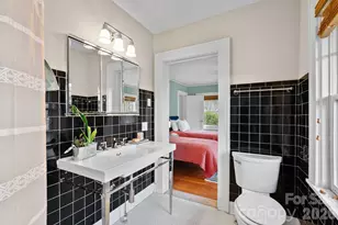 5 W Avon Pkwy, Asheville, NC 28804 - Photo 25