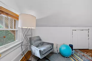 5 W Avon Pkwy, Asheville, NC 28804 - Photo 35