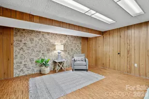 5 W Avon Pkwy, Asheville, NC 28804 - Photo 39