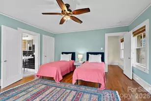 5 W Avon Pkwy, Asheville, NC 28804 - Photo 25